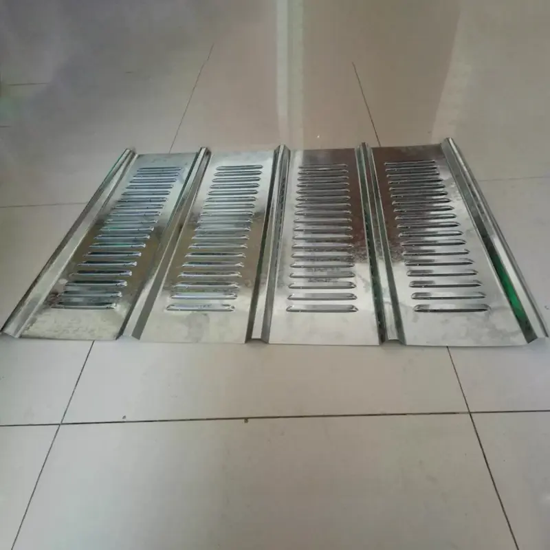 Cum poate tabla perforată cu lambriuri să îmbunătățească designul arhitectural modern și performanța clădirii
